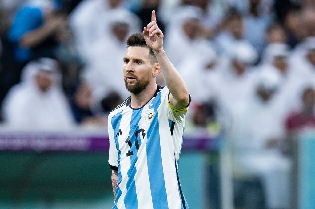Argentiniens Lionel Messi gestikuliert.
