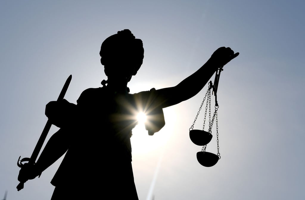 Wann gilt ein Pflegekind als Vollwaise? Ein Gericht hat dazu ein Urteil gefällt.