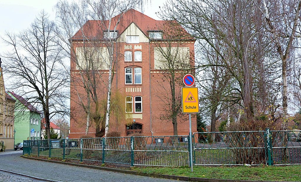 Die krankheitsbedingten Ausfälle in der Grundschule „Ludwig Schneider“ haben sich zugespitzt. Eltern können frei entscheiden, ob ihr Kind zur Schule gehen soll oder nicht.