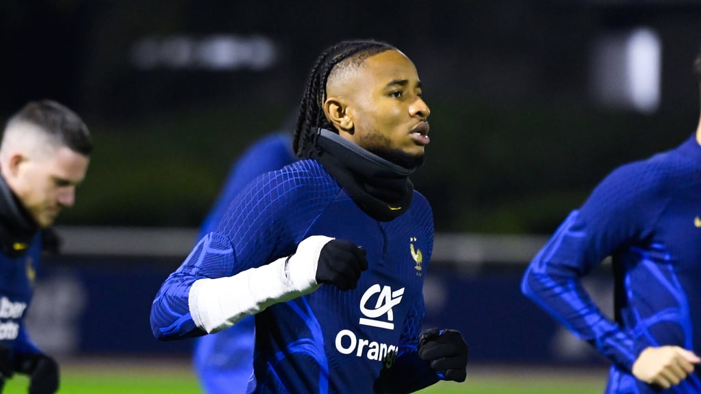 Bei „Les Bleus” ist er schon, demnächst spielt er bei den „Blues”: RB-Star Christopher Nkunku.