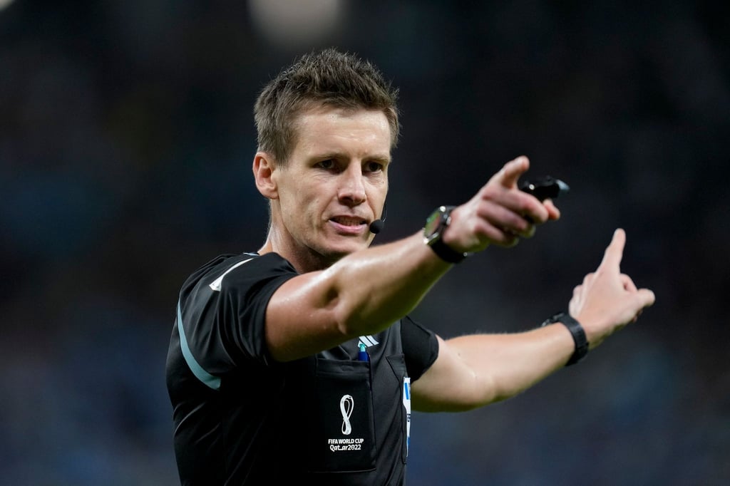 Schiedsrichter Daniel Siebert hat sein WM-Ziel erreicht.