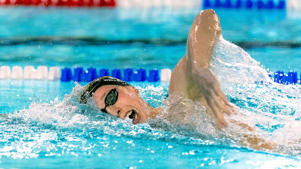 Florian Wellbrock kraulte in Magdeburg zum Pokalsieg. Zur Wahl des „Sportler des Jahres“ kandidierte er indes mit fünf WM-Medaillen, die er in Budapest errungen hatte.
