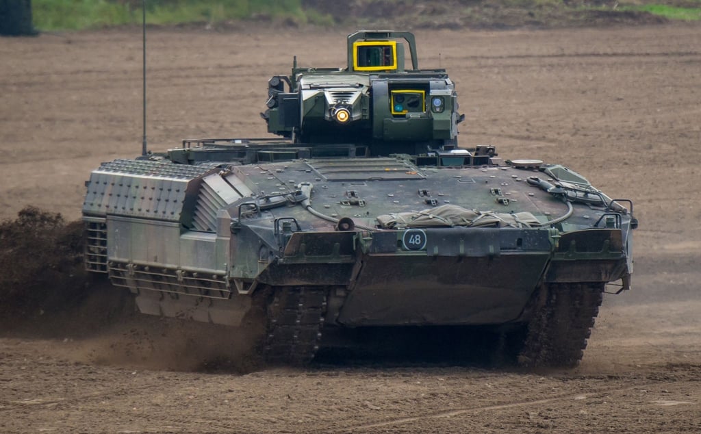 Ein Schützenpanzer vom Typ Puma während einer Informationslehrübung.