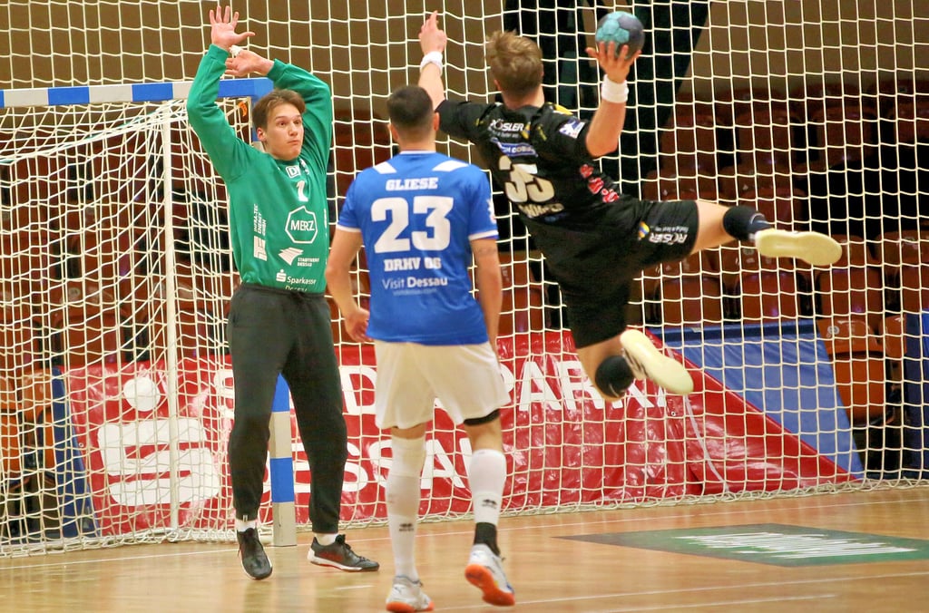 Janik Patzwaldt hat in der zweiten Hälfte gegen Coburg stark gehalten.