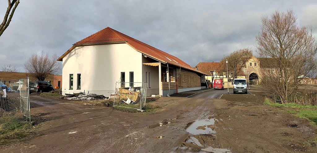 Laut Haushaltsplan werden im kommenden Jahr noch einmal 950.000 Euro in die Außenanlangen des Kita-Neubaus auf der Domäne in Groß Ammensleben fließen.