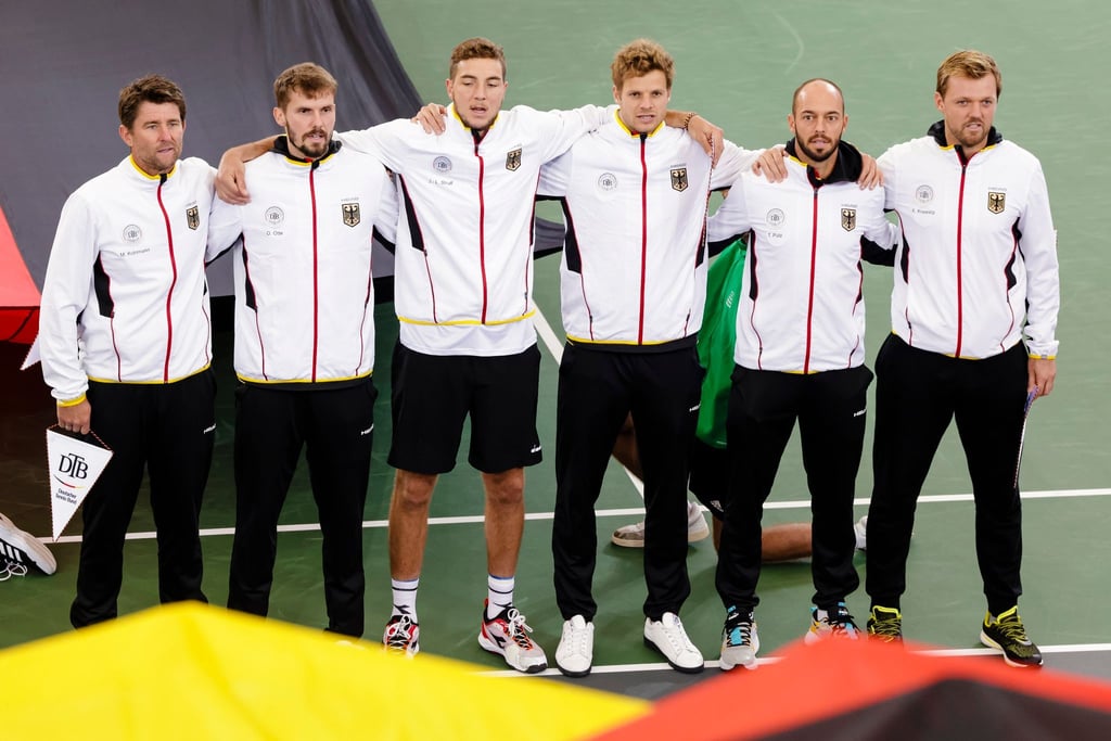 Teamkapitän Michael Kohlmann (l-r), Oscar Otte, Jan-Lennard Struff, Yannick Hanfmann, Tim Pütz und Kevin Krawietz bei der Teamvorstellung.