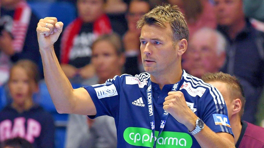 Spielt mit Hannover eine starke Saison: Christian Prokop, der 2000 in Dessau verabschiedet wurde (kleines Bild).