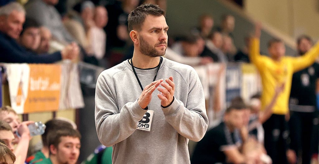 Christoph Theuerkauf trainiert seit Sommer die Youngsters des SC Magdeburg.