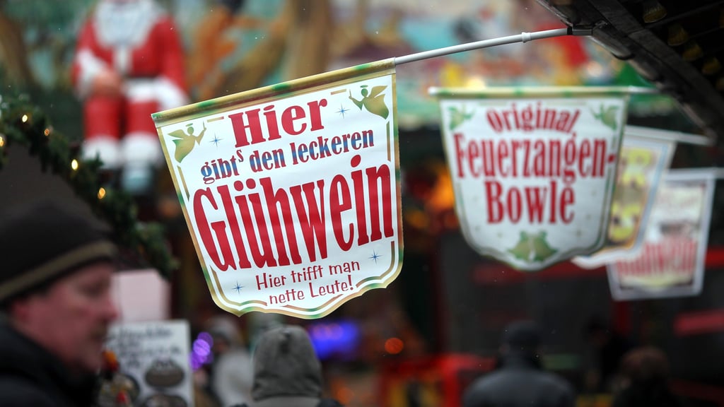 Der Weihnachtsmarkt Halle schließt. Es ist also Zeit, eine ganz besondere Bilanz zu ziehen – die Glühweinbilanz.