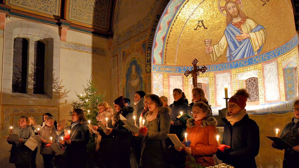 Heiligabend 2018 wurde der Quempas ausnahmsweise in Wulkau aufgeführt, denn die Sandauer Kirche war immer noch im Innern eingerüstet gewesen. 