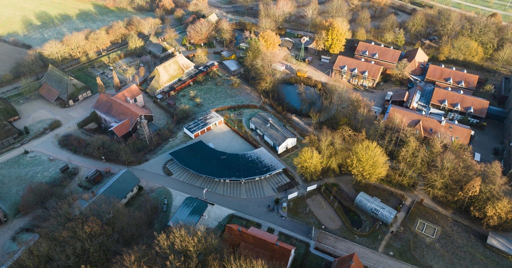 Gebäude auf dem Gelände vom Freilichtmuseum am Kiekeberg.