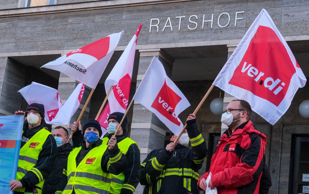Die Gewerkschaft Verdi hat hallesche Stadtratsfraktionen scharf kritisiert.
