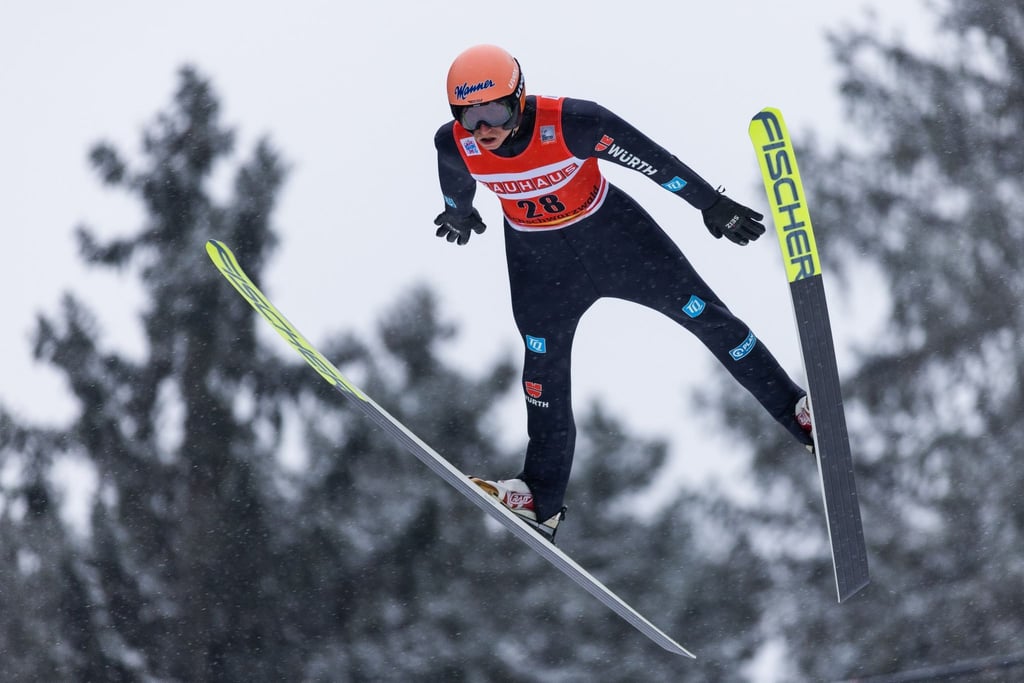 Wurde mit Deutschlands Mixed-Team Dritter im Schwarzwald: Karl Geiger.