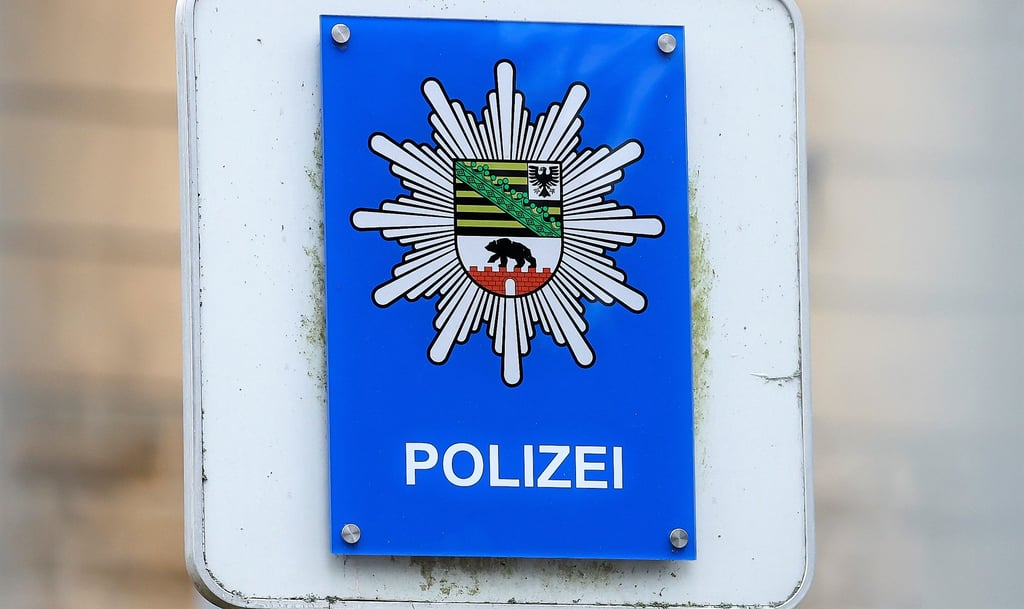 Gegen den Mann mit dem Messer musste die Polizei Pfefferspray einsetzen.
