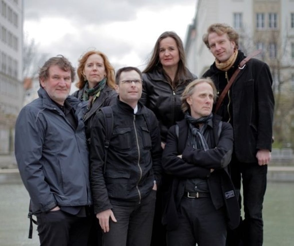 Die "Schreibkräfte" aus Magdeburg sind Herbert Beesten, Sandra Meyer, Hendrik Fuchs,Regine Sondermann, Uli Wittstock und Karsten Steinmetz.