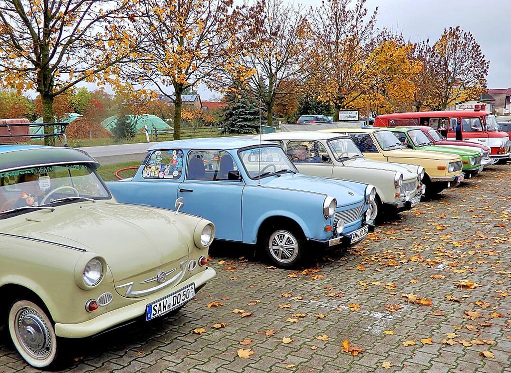 Nach wie vor halten viele Besitzer ihrem Trabant oder Wartburg die Treue – und viele sind in Vereinen organisiert.