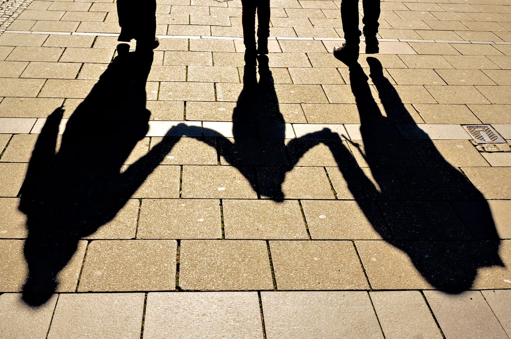 So harmonisch sieht das Familienleben nicht immer aus. Wenn längerfristig oder wiederkehrend Probleme bestehen, können Familien „Hilfe zur Erziehung“ beim Jugendamt beantragen.