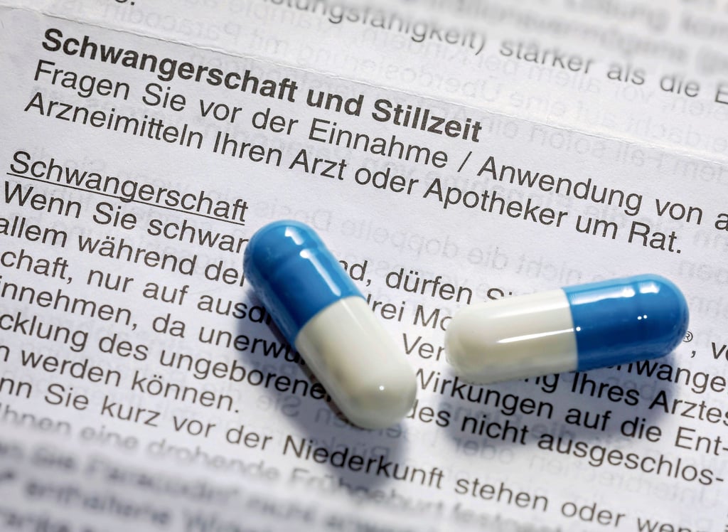 Auf Millionen von Beipackzetteln ein dringender Rat: „Fragen Sie Ihren Arzt oder Apotheker“ – aber wie lange noch?