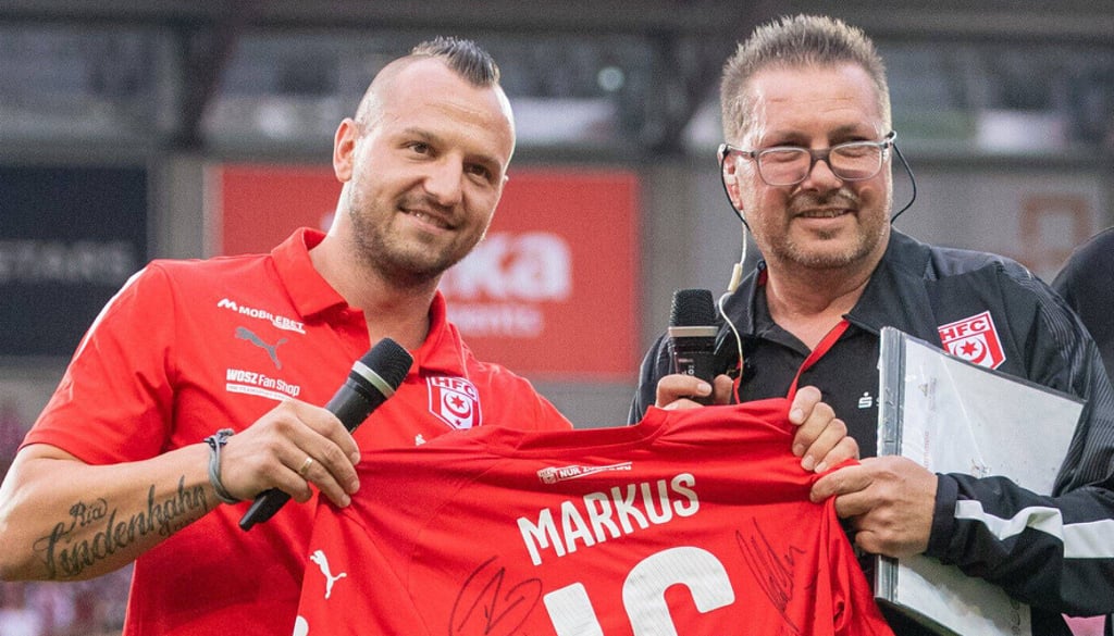 HFC-Idol Toni Lindenhahn (l.) und Ex-Stadionsprecher Markus Hein haben die Aktion iniitiert.