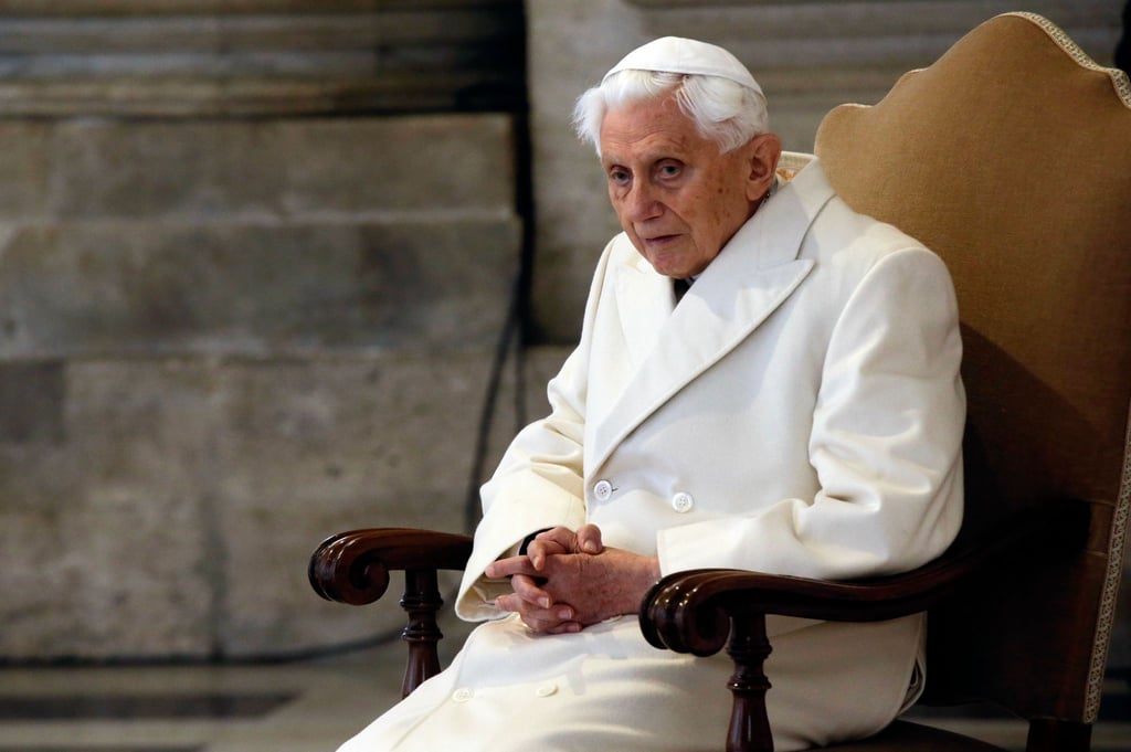 Lebt seit seinem Rücktritt 2013 relativ abgeschieden in einem Kloster im Vatikan: Papst Benedikt XVI.