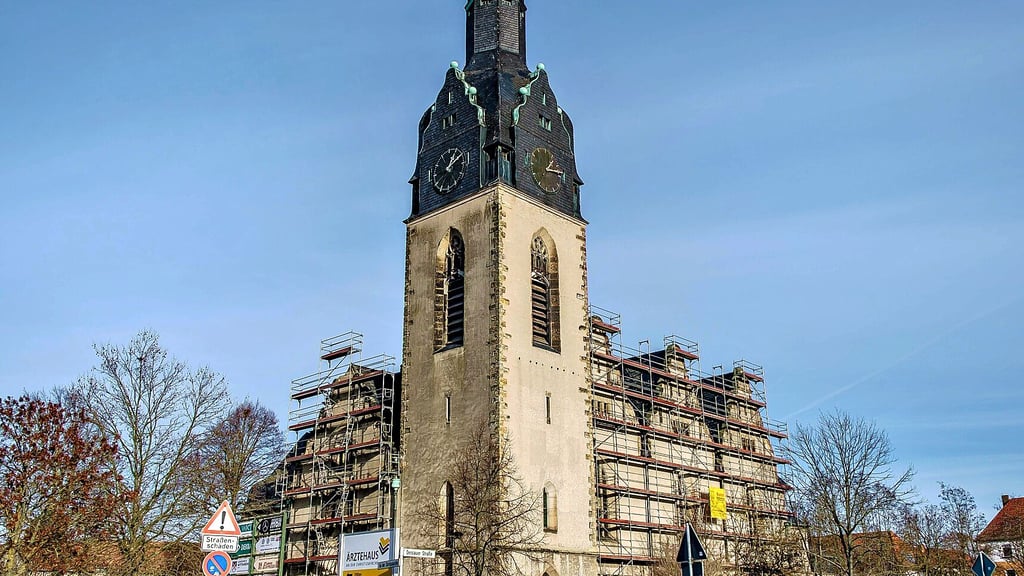 Die Wittenberger Christuskirche ist derzeit eingerüstet und harrt einer kommenden Sanierung.