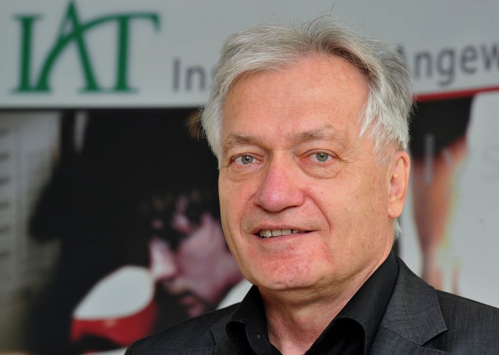 Der Direktor des Instituts für Angewandte Trainingswissenschaft, Arndt Pfützner.