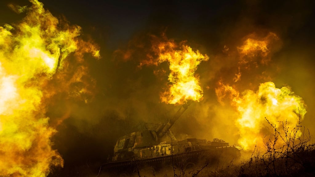 Die Ukrainer hoffen auf ein siegreiches Jahr 2023, Russland setzt derweil „Kamikaze“-Drohnen ein.