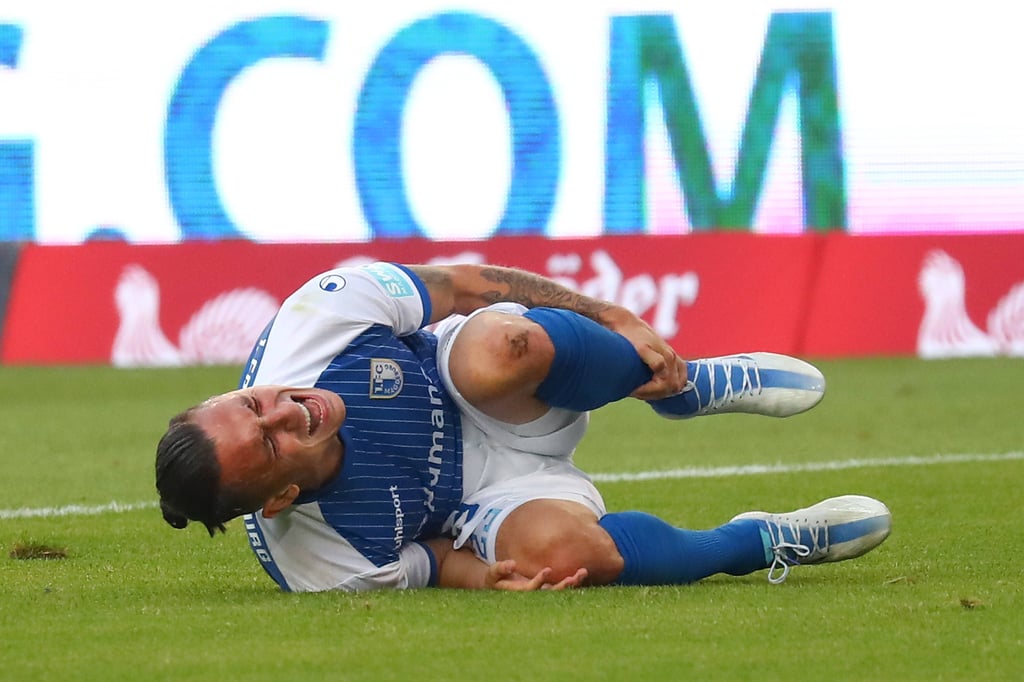 Immer mehr verletzte und kranke Spieler beim 1. FC Magdeburg. Hier zu sehen: Baris Atik beim Spiel gegen Fortuna Düsseldorf.