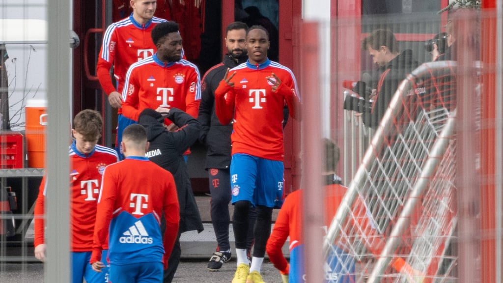 Erstmals wieder Training im neuen Jahr: die Profis des FC Bayern