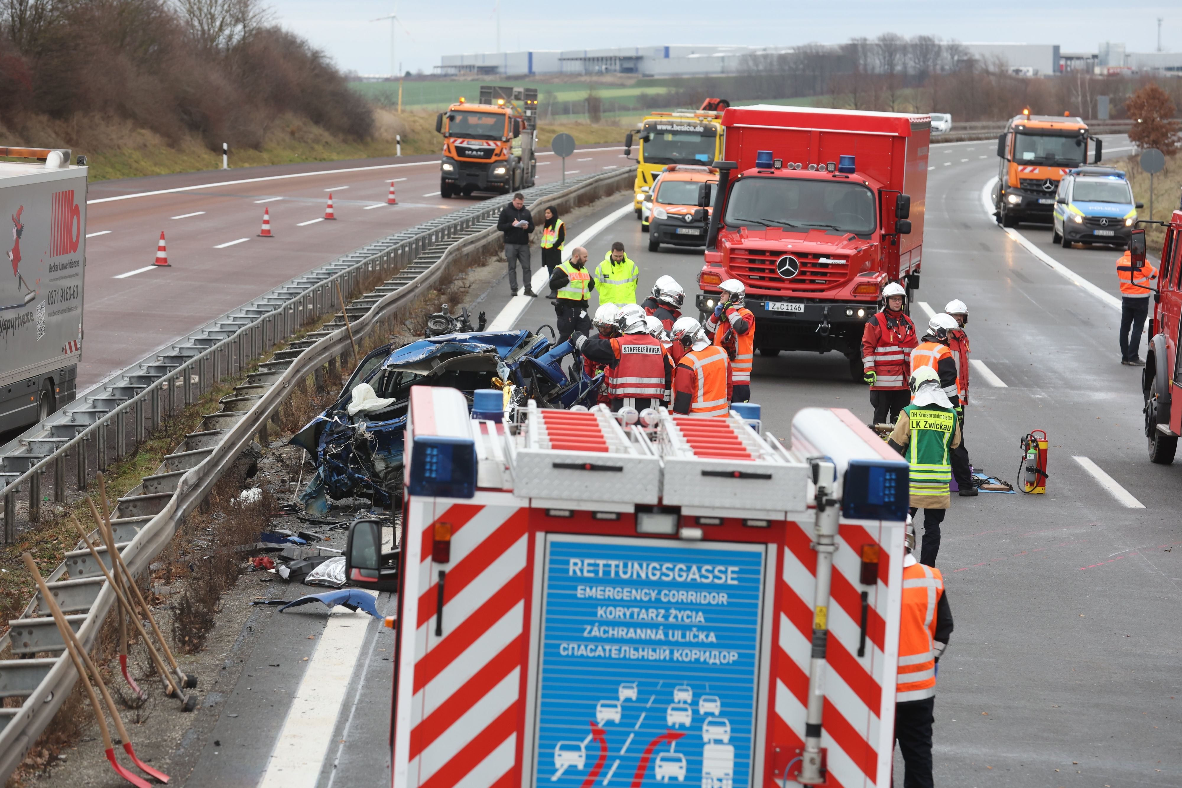 A4 Erfurt In Richtung Dresden: Zwei Tote Bei Geisterfahrer-Unfall Auf ...