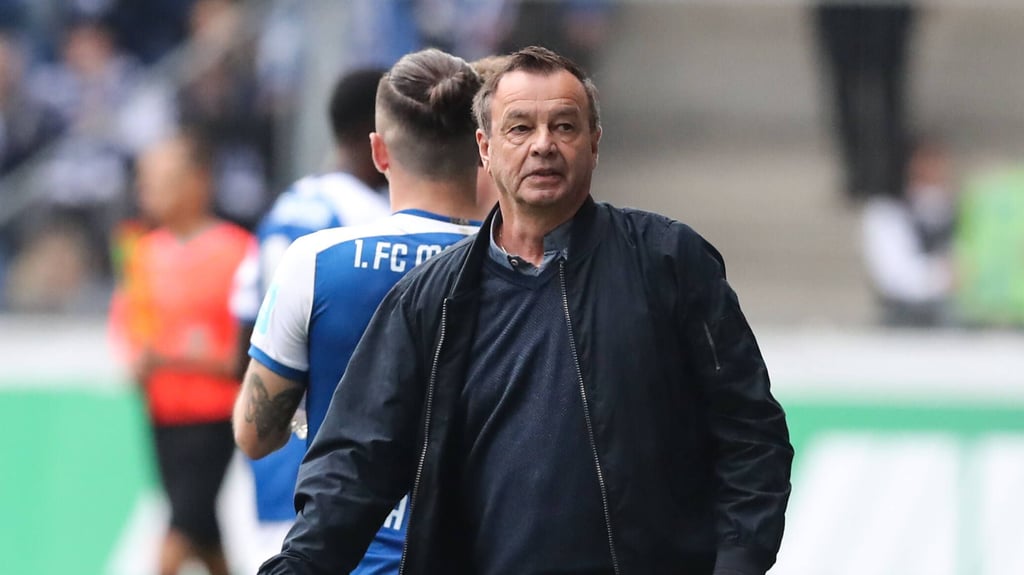 Otmar Schork arbeitet beim 1. FC Magdeburg an Wintertransfers.