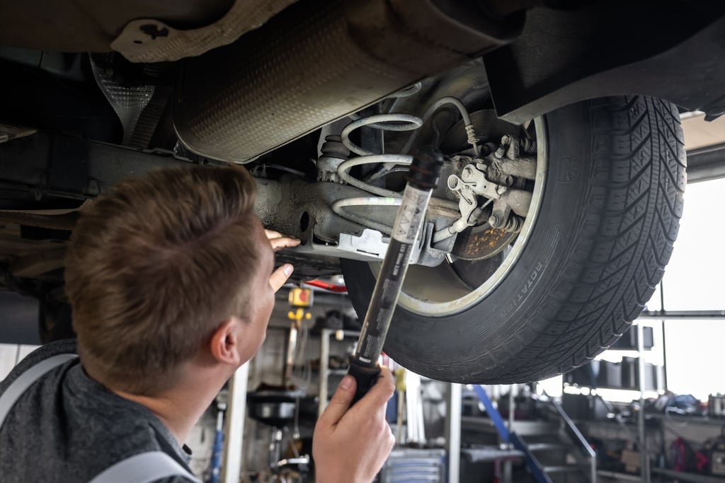 Eine Ausbildungsvergütung muss auch in nicht-tarifgebundenen Betrieben angemessen ausfallen. Bei der Orientierung können einschlägige Tarifverträge der Branche weiterhelfen.