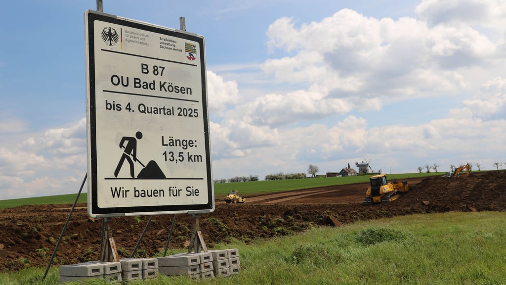 Eines der wichtigsten Straßenbauprojekte im Jahr 2023 in Sachsen-Anhalt ist der bereits im vorigen Jahr begonnene Neubau der Ortsumfahrung von Bad Kösen (Burgenlandkreis).