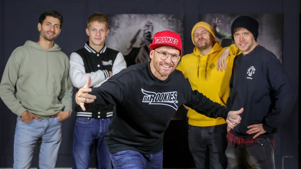 Nils Klebe ist der Kopf der „Da Rookies" und seit vielen Jahren ein Botschafter für die Stadt. Jetzt ist die Truppe auch Magdeburger des Jahres 2022, gekürt von den Lesern der Magdeburger Volksstimme.