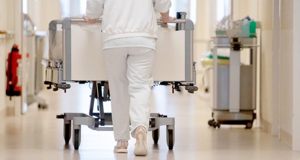 Ein Rettungsschirm für Krankenhäuser ist in Sachsen-Anhalt offenbar abgelehnt worden. Die Partei die Linke warnt vor drohenden Krankenhausschließungen. Symbolbild: