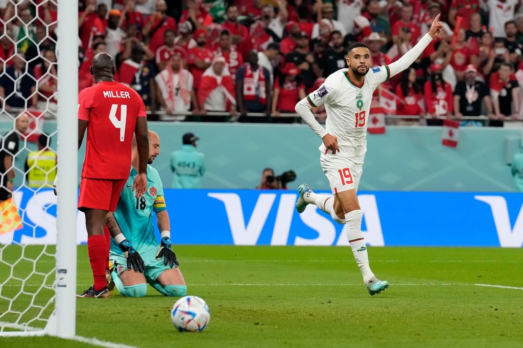 Youssef En-Nesyri (r) schoss Marokko zum Sieg gegen Kanada.