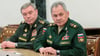 Verteidigungsminister Sergej Schoigu (r.) mit dem neuen Kommandeur Waleri Gerassimow.