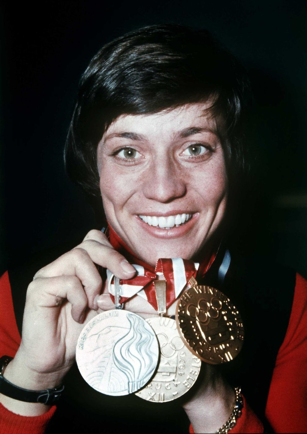 Rosi Mittermaier gewann bei den Olympischen Winterspielen 1976 in Innsbruck zweimal Gold und einmal Silber.