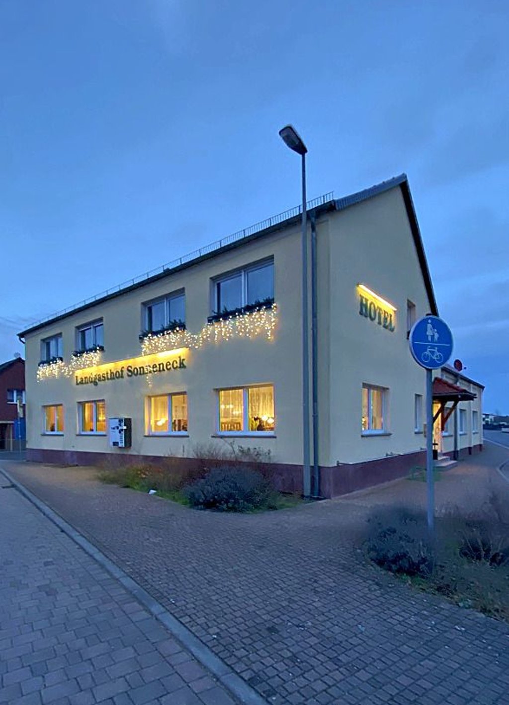 Das „Sonneneck“ in Listerfehrda steht zur Disposition. Wird das Lokal samt Hotel verkauft?