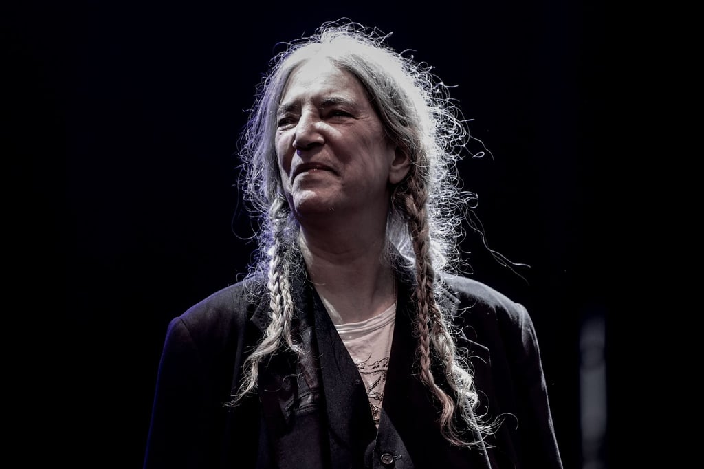 „Buch der Tage“: eine Begegnung mit Patti Smith, ihrem Leben, ihren Bildern, ihren Erinnerungen.
