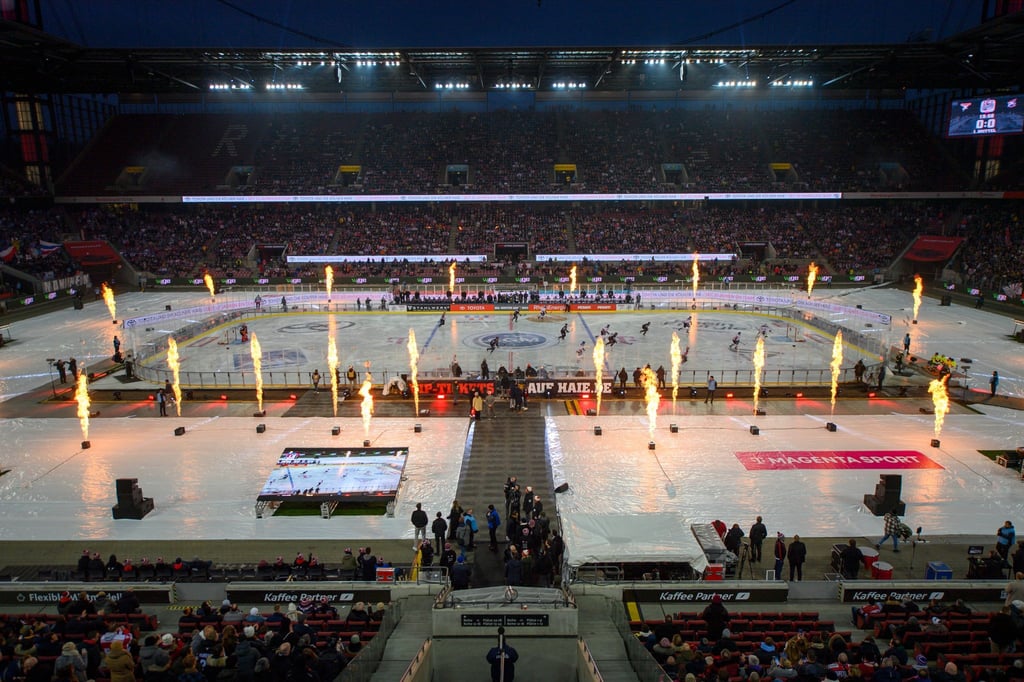 Mehr als 40.000 Zuschauer verfolgten das DEL-Winter-Game in Köln.