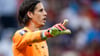 Torwart Yann Sommer aus der Schweiz gestikuliert.