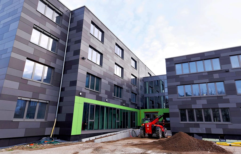 Die Sanierung der Sekundarschule „Völkerfreundschaft“ in Köthen ist nicht nur in Verzug, sie trägt auch zum Millionen-Loch im Haushalt bei.