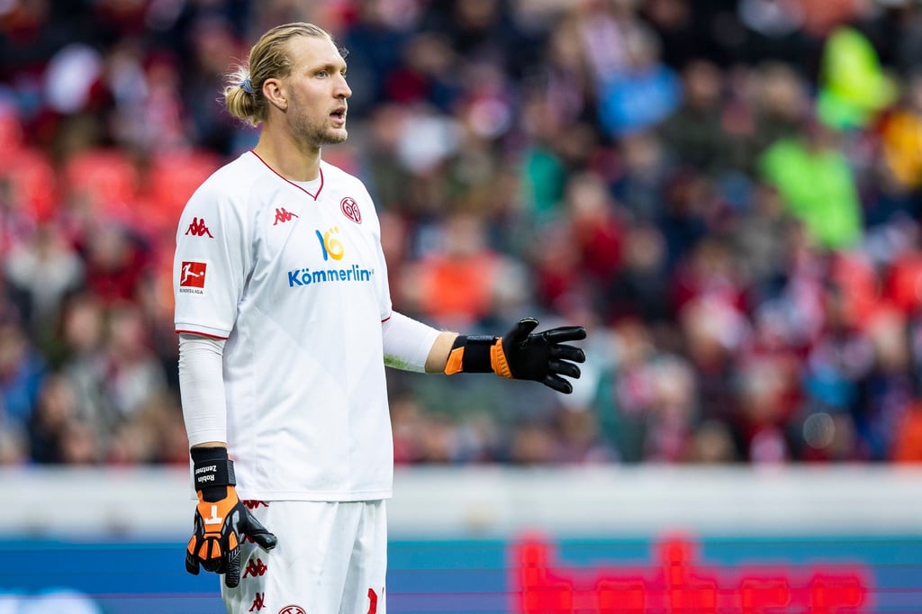 Klagt über Rückenschmerzen: Torwart Robin Zentner.