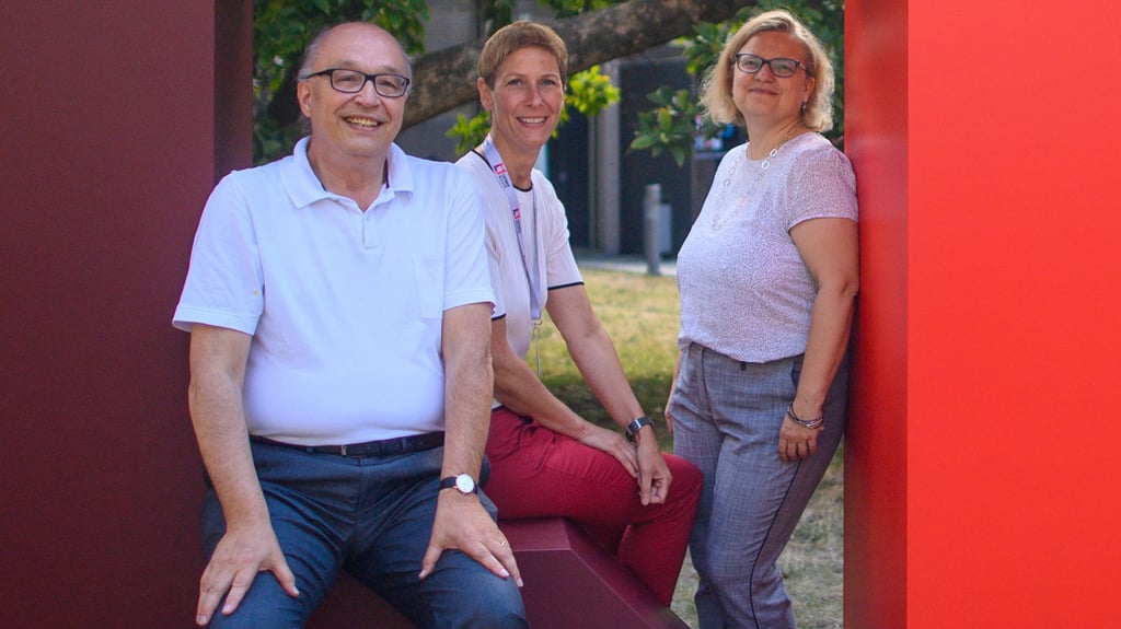 Von links: Stiftungsdirektor Stefan Rhein, Pressesprecherin Nina Mütze und Verwaltungsdirektorin Astrid Mühlmann