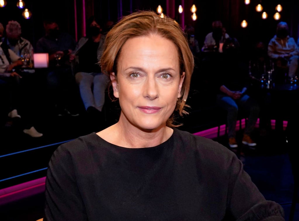 Schauspielerin Claudia Michelsen bei der Aufzeichnung der MDR/rbb-Talkshow „Riverboat“. )