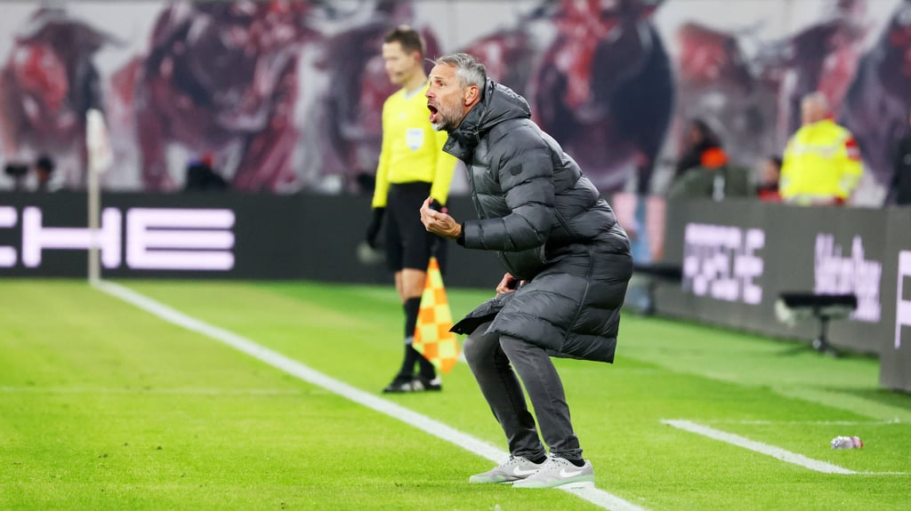 „Übertrag mit Ball hat uns komplett gefehlt”: Roses Schlüsse aus der ersten Hälfte.