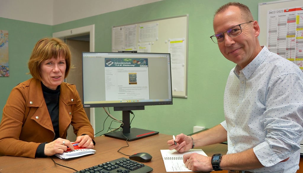 Thomas Meyer und Dörthe Köppe bilden die neue Leitung der Burger Diesterwegschule.