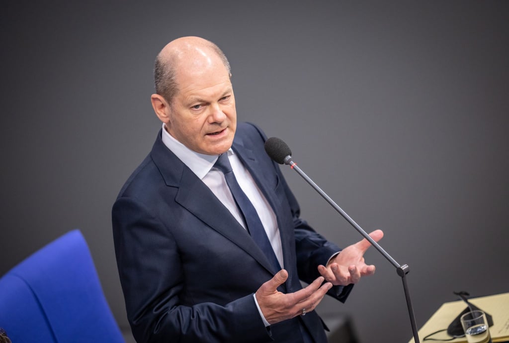 „Dass es nicht um Kampfflugzeuge geht, habe ich ja sehr früh klargestellt und mache das auch hier“, sagt Bundeskanzler Olaf Scholz (SPD).
