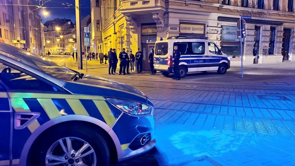 Jugendkriminalität beschäftigt immer wieder die Behörden in Halle, wie hier am Franckeplatz im Frühjahr 2022.